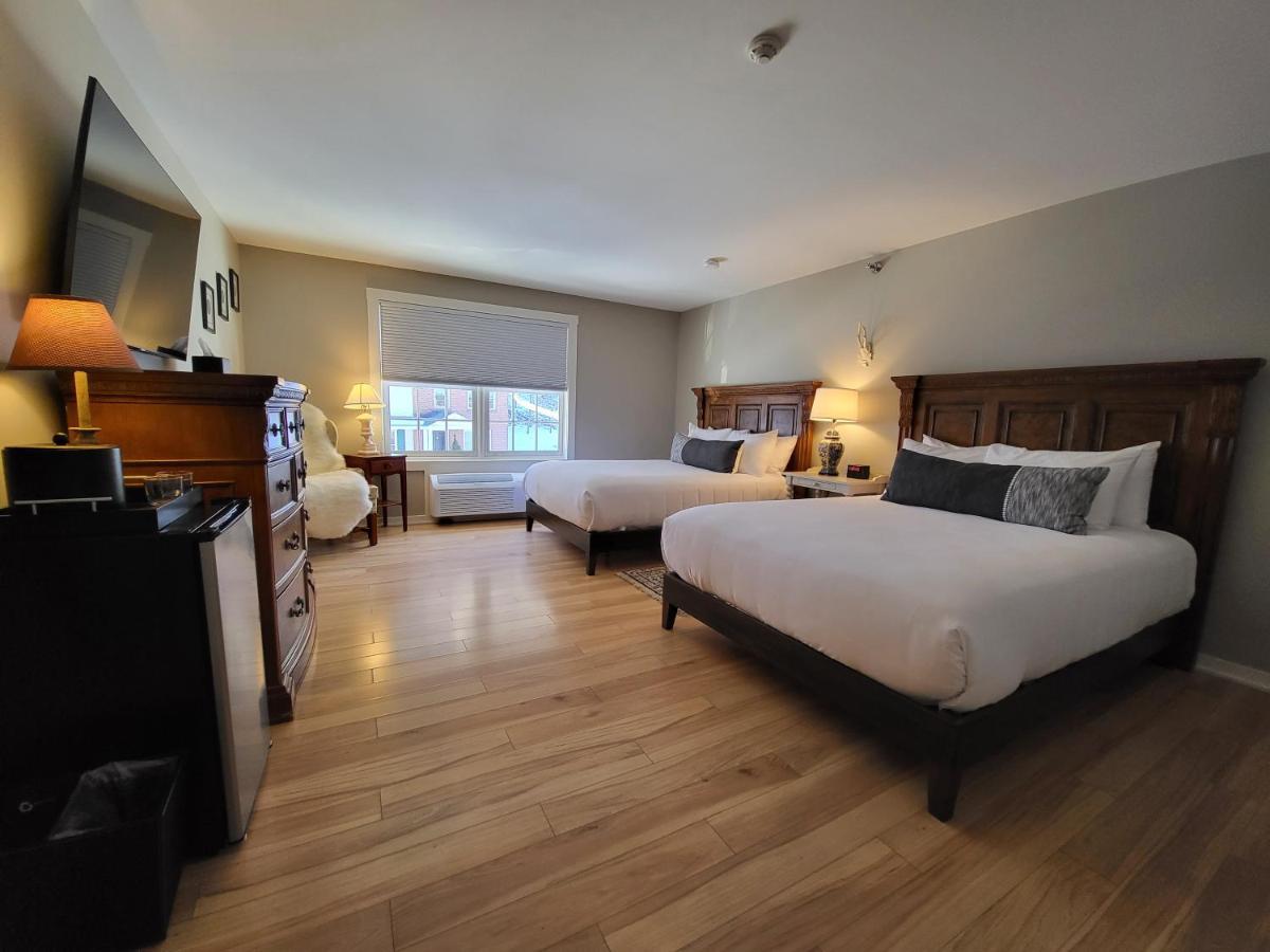 The Stowe Village Inn Экстерьер фото
