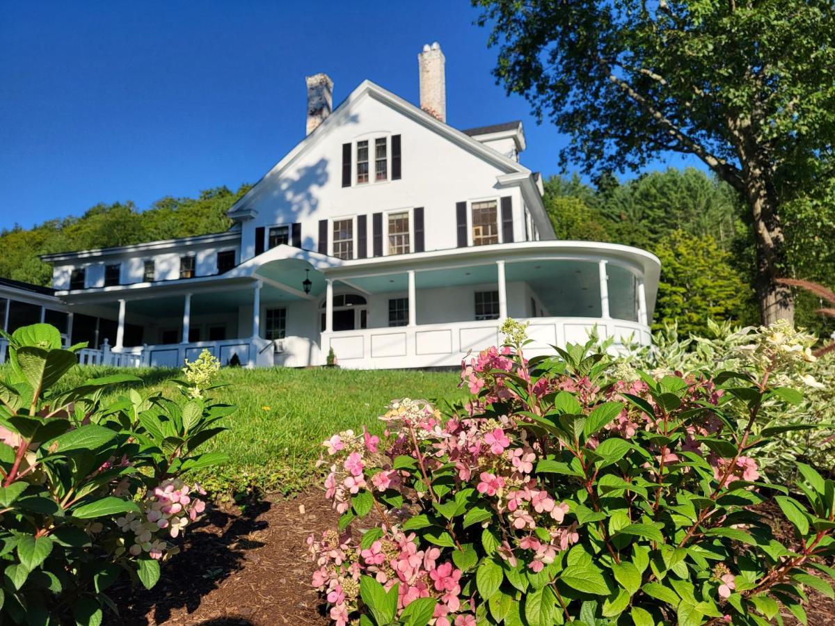 The Stowe Village Inn Экстерьер фото