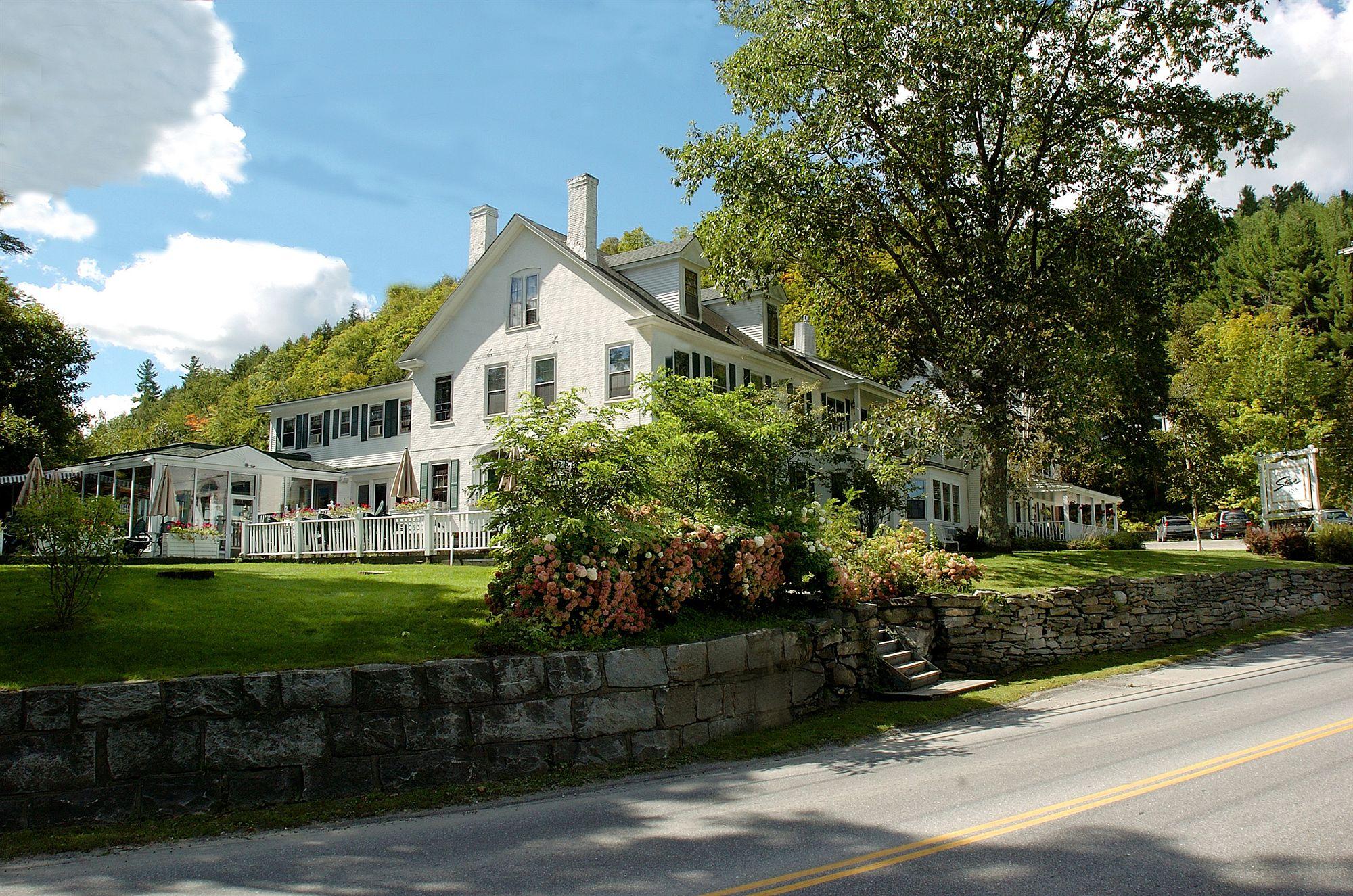 The Stowe Village Inn Экстерьер фото